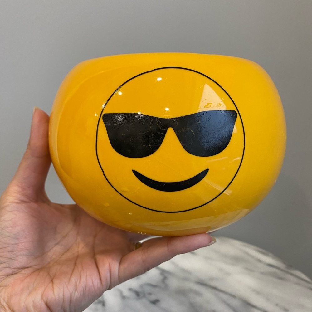 Smiley planter pot - Picture 4 of 4